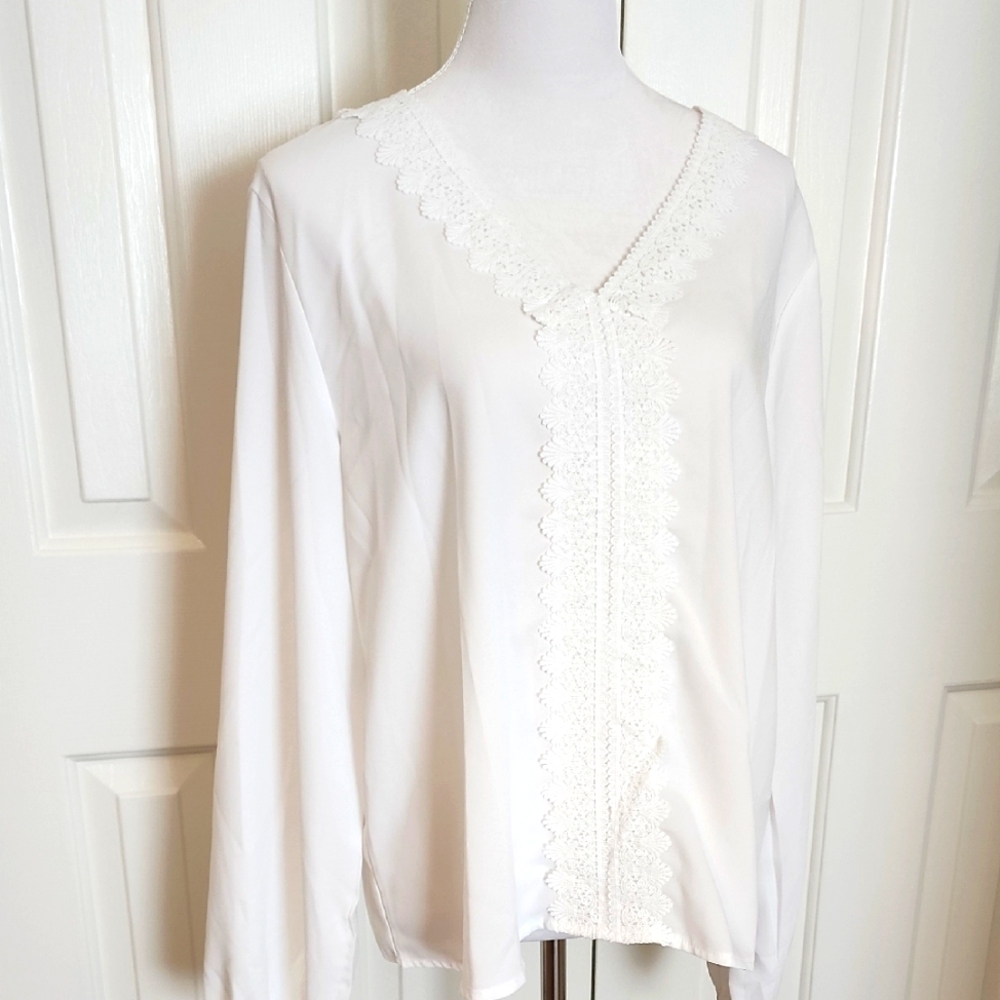 Elegant White Lace Trim Blouse